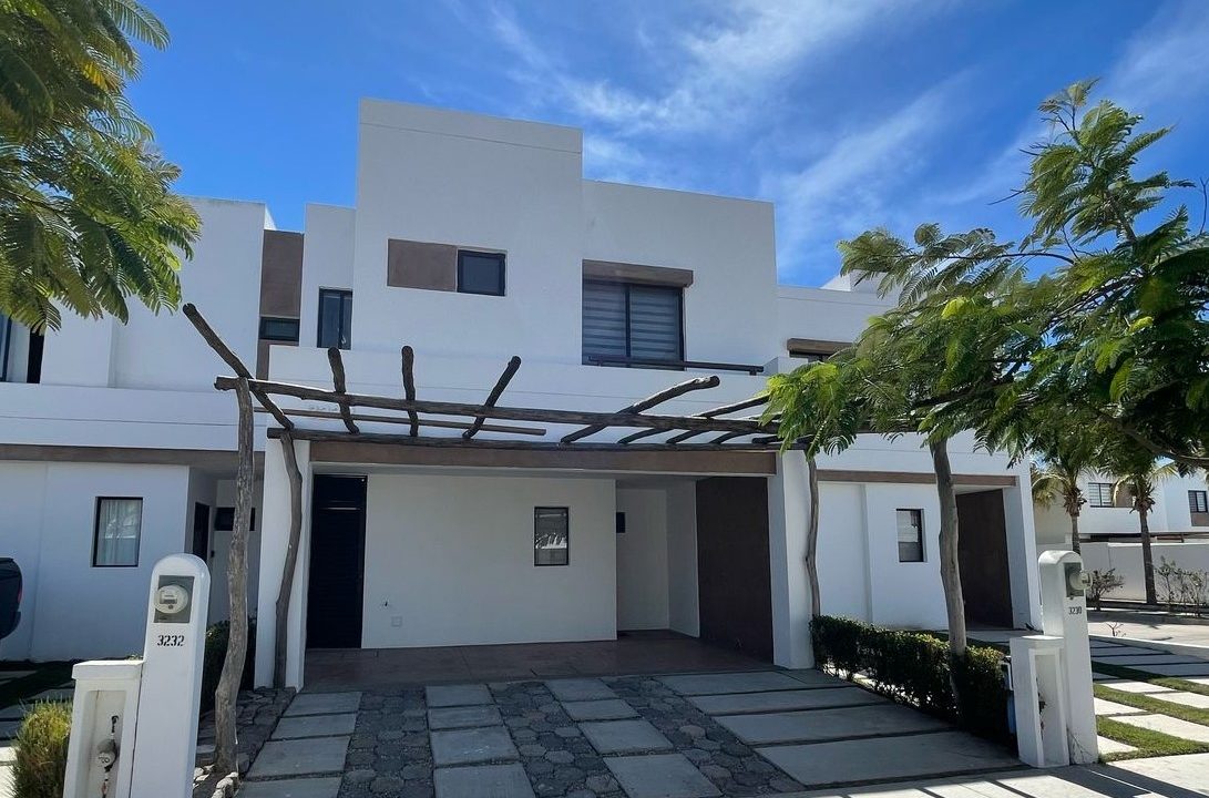 Casa en renta en Palmilla Residencial