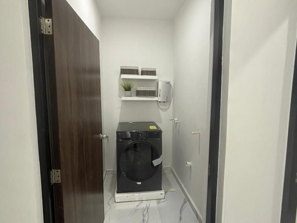 bebf6da6-3e18-4987-96d4-4929f5c2b525