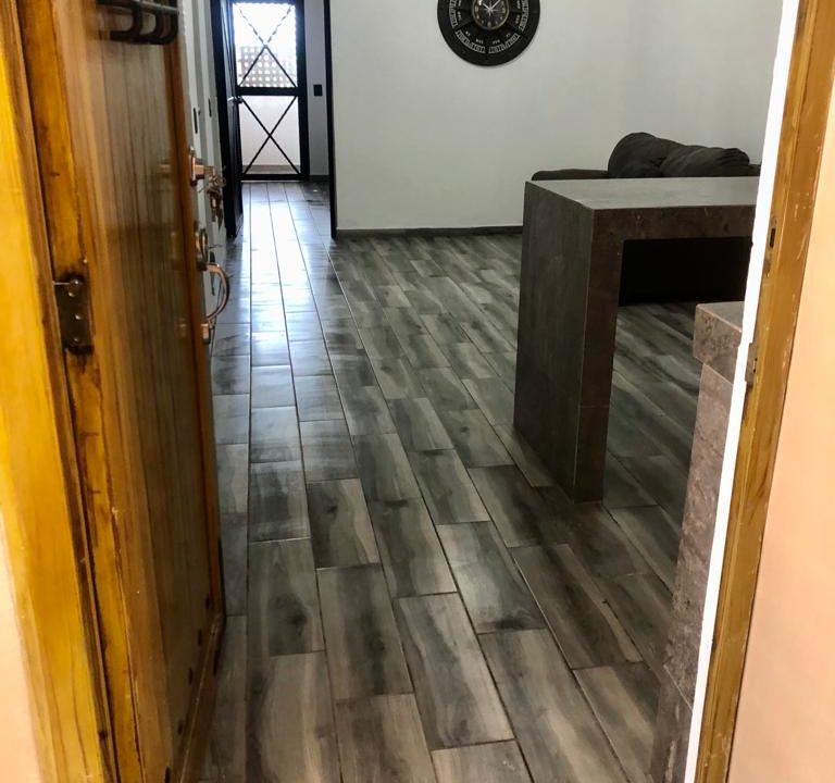 6b06db33-d6db-41e9-a3f2-40be66800e02