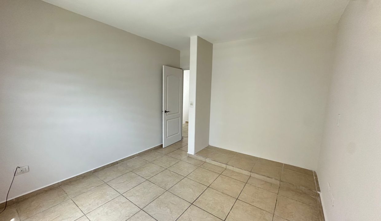 695b1cd8-22e0-4559-aa0b-ea563bcb84f3