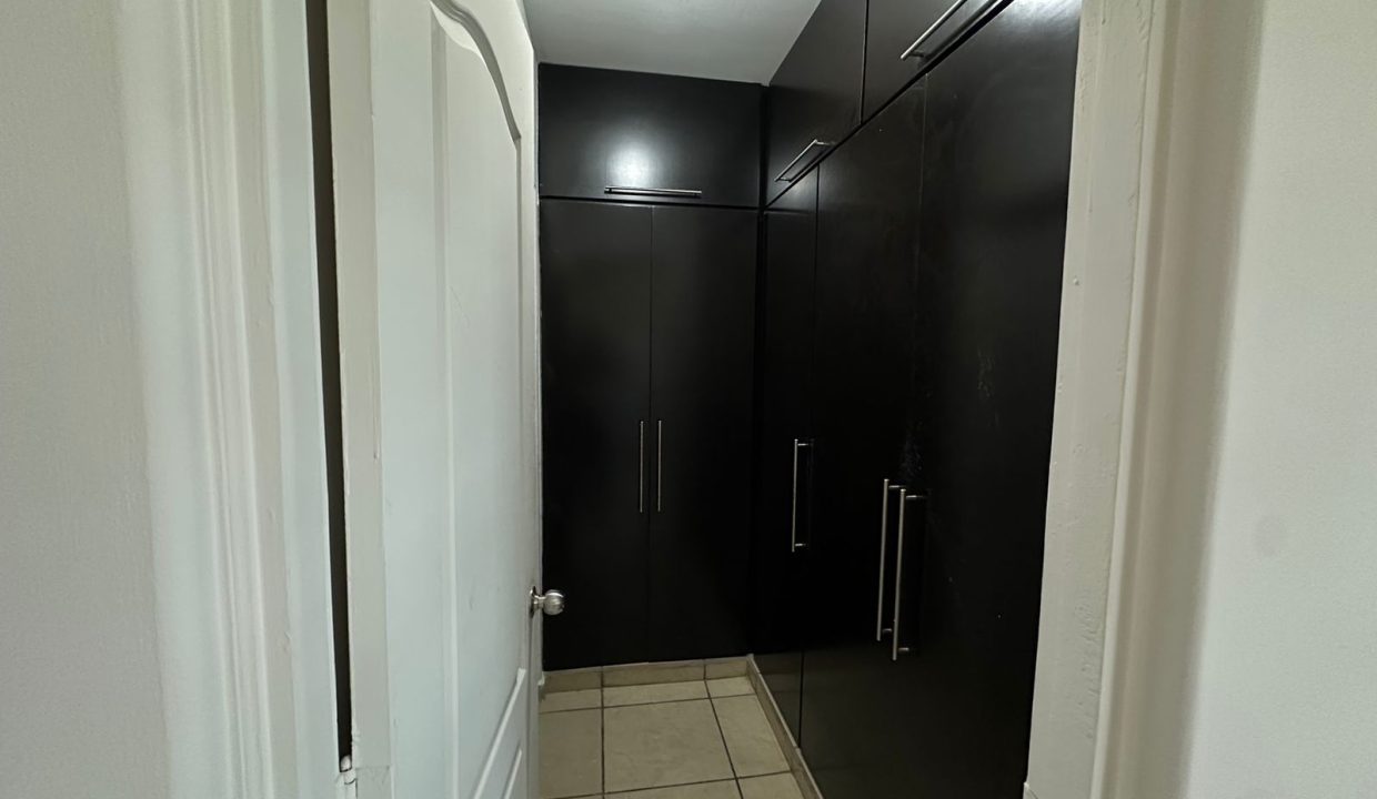 7b78dc21-52b5-4fe7-96b2-f23a92f53f27