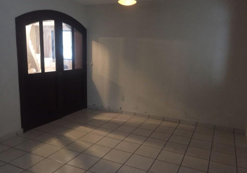 12f3b877-1978-4704-85c9-4e6d67e3dcea