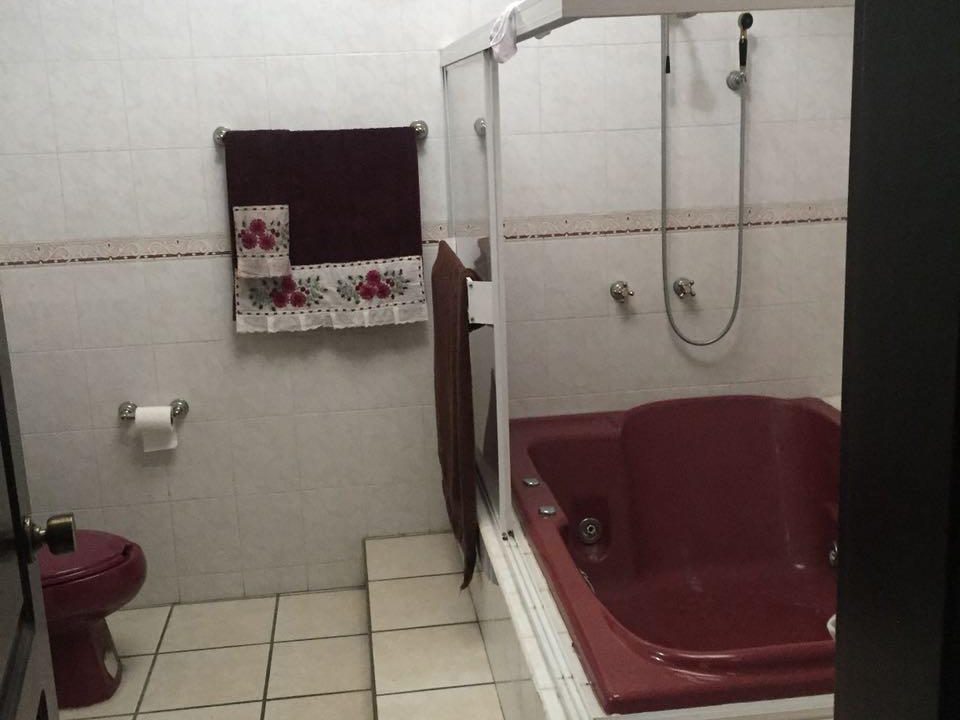 557cdbcc-9d1f-485d-8746-b1077f2c5298