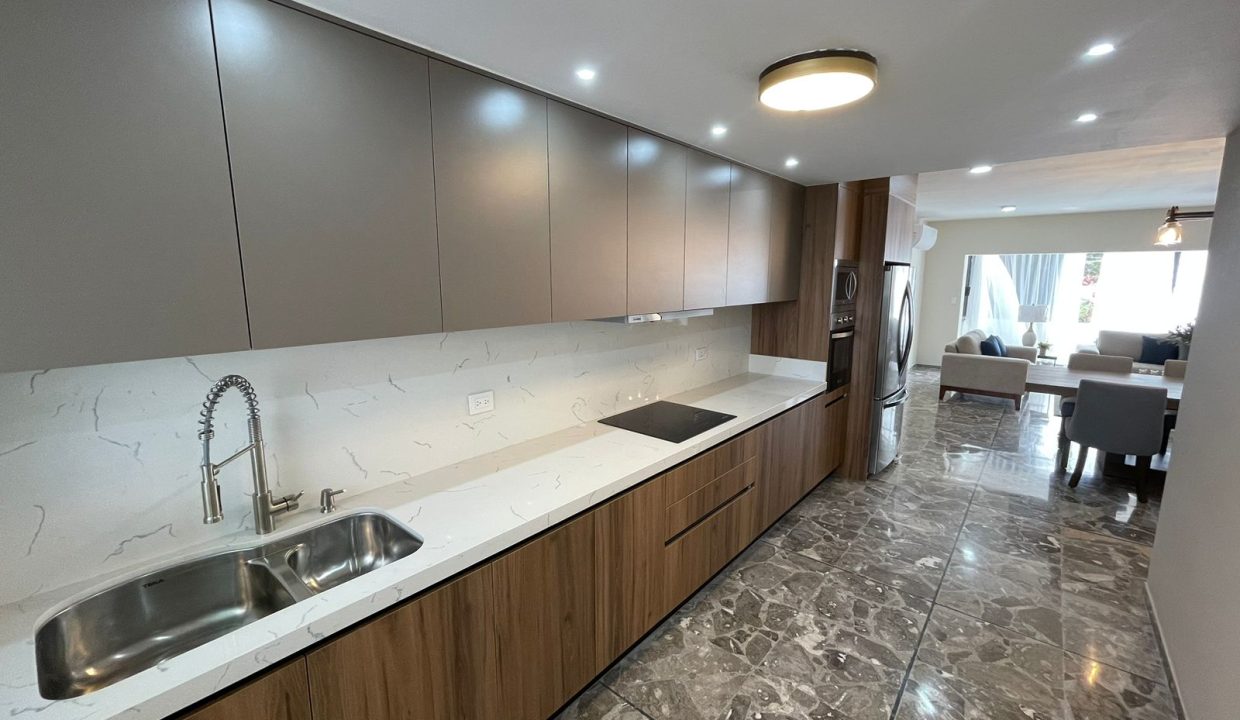 5b6cfd76-e291-4017-9f3b-f4cf38edf12e