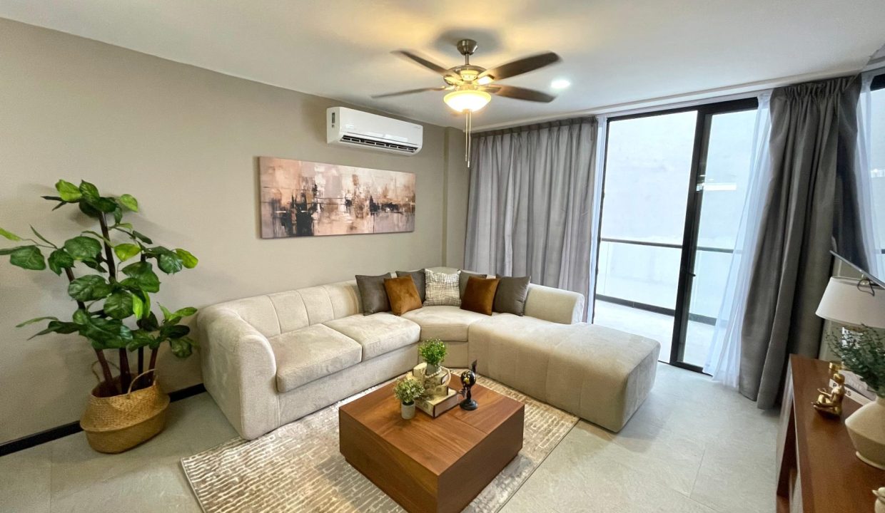 65b823e1-6a43-42c0-baec-0ce82c285db1