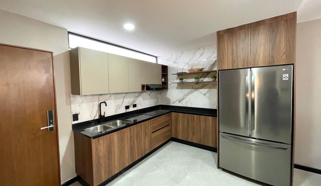 e24e76ab-5040-4f8c-865e-7578a7fe6574